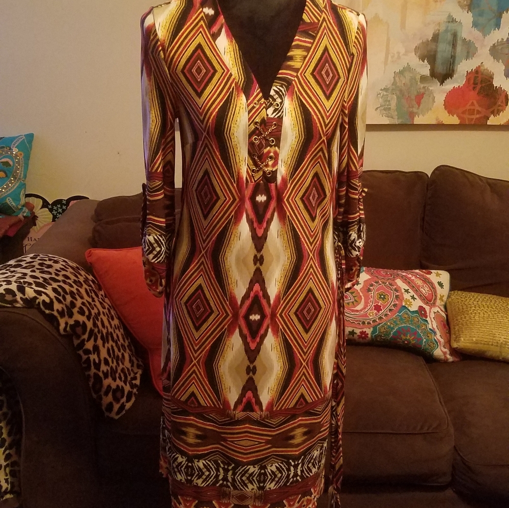 Dress - Picture 3 of 3